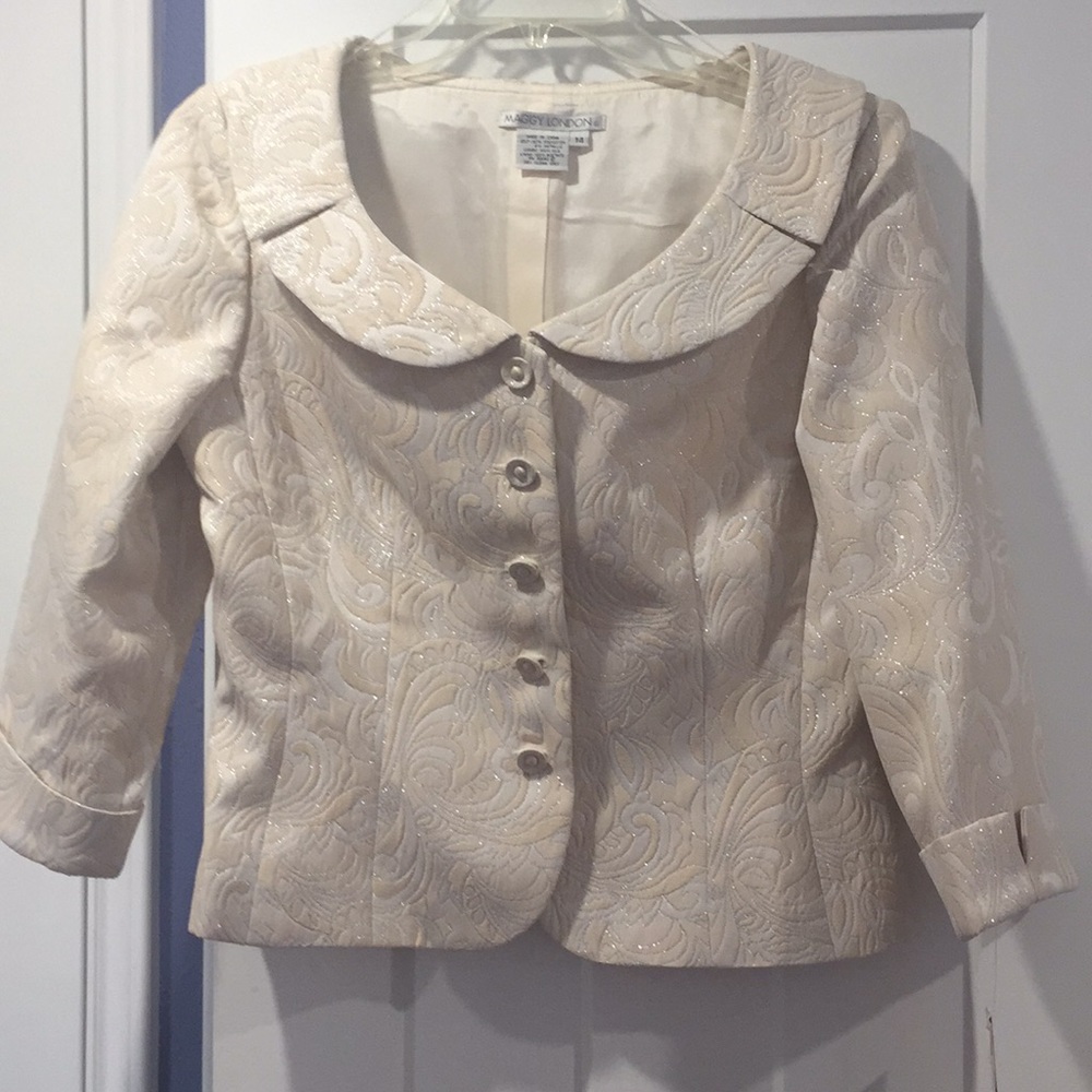 Maggie London NWT Size 14 jacket/skirt